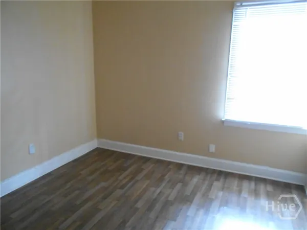 $1,800 | 5505 Betty Drive, Savannah, GA 31406