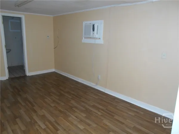 $1,800 | 5505 Betty Drive, Savannah, GA 31406