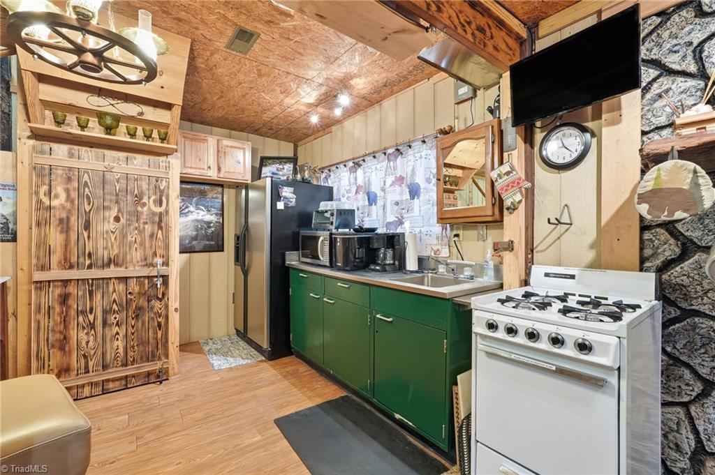 960 Riverview Road Spencer, VA 24165 - Photo 17 of 50