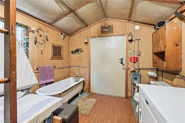 $424,900 | 960 Riverview Road, Spencer, VA 24165