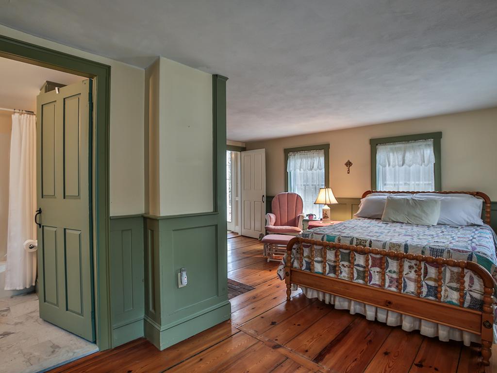 149 Dutton Road Lyndeborough, NH 03082 - Photo 14 of 36