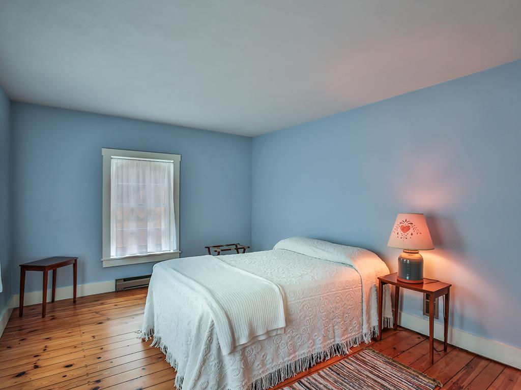149 Dutton Road Lyndeborough, NH 03082 - Photo 23 of 36