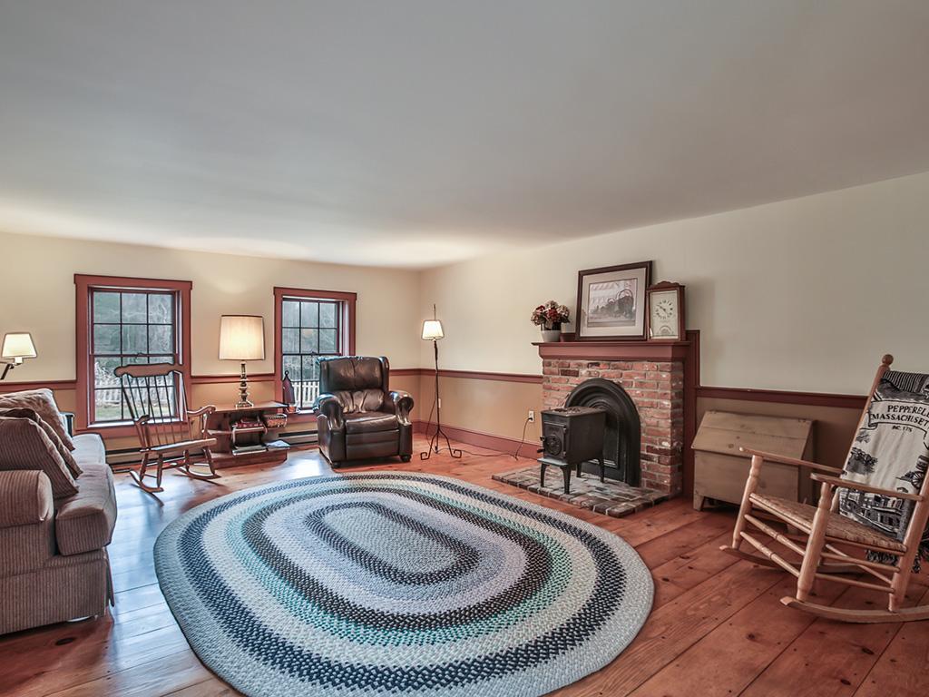149 Dutton Road Lyndeborough, NH 03082 - Photo 10 of 36