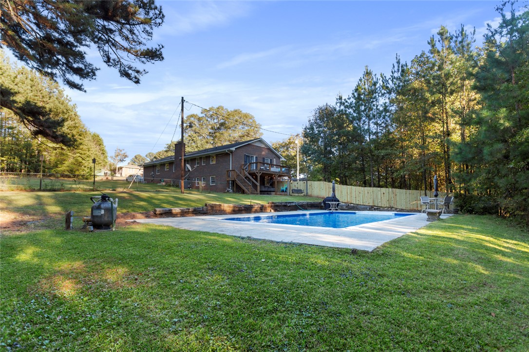 201 Keowee Trail Seneca, SC 29678 - Photo 4 of 34