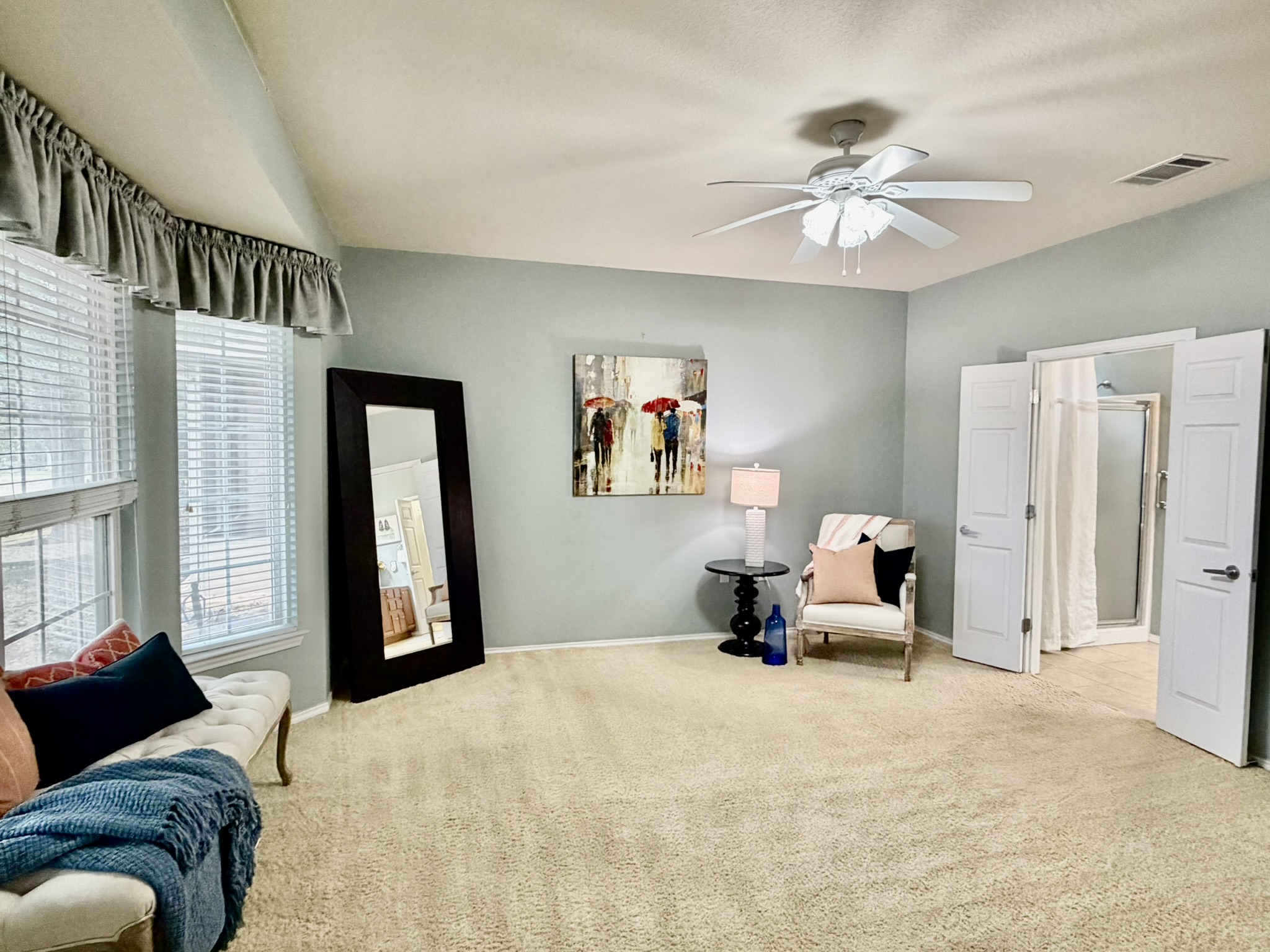 316 Crockett Loop Georgetown, TX 78633 - Photo 18 of 26 Large Primary Bedroom with Bay window