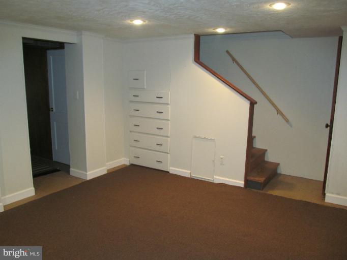 5543 Channing Road Baltimore, MD 21229 - Photo 5 of 13 Interior (General)