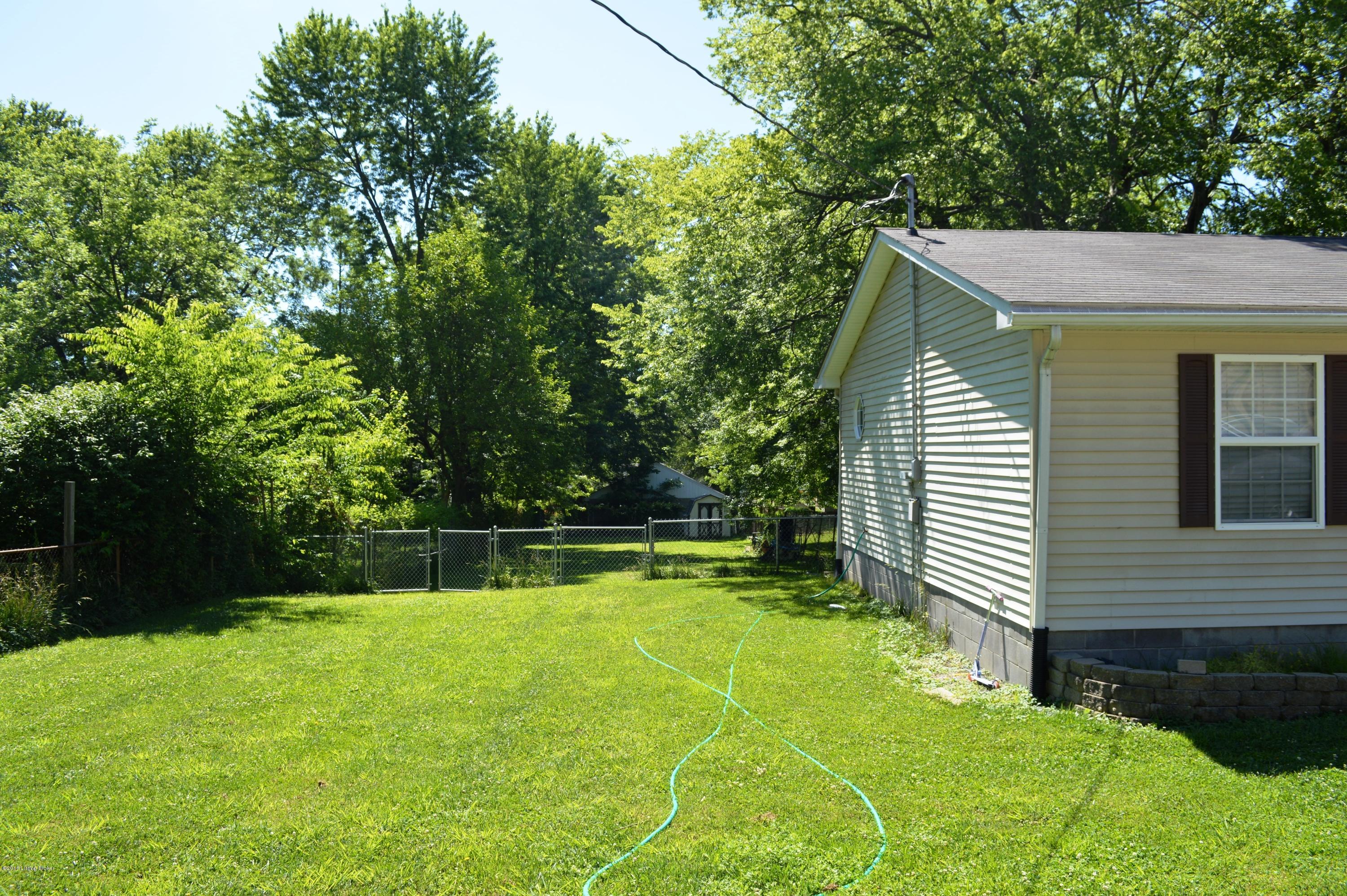 5837 New Cut Road Louisville, KY 40214 - Photo 22 of 36 DSC_0279