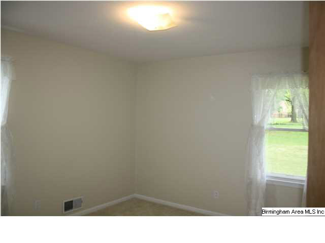 1212 Robertson Road Anniston, AL 36207 - Photo 16 of 29