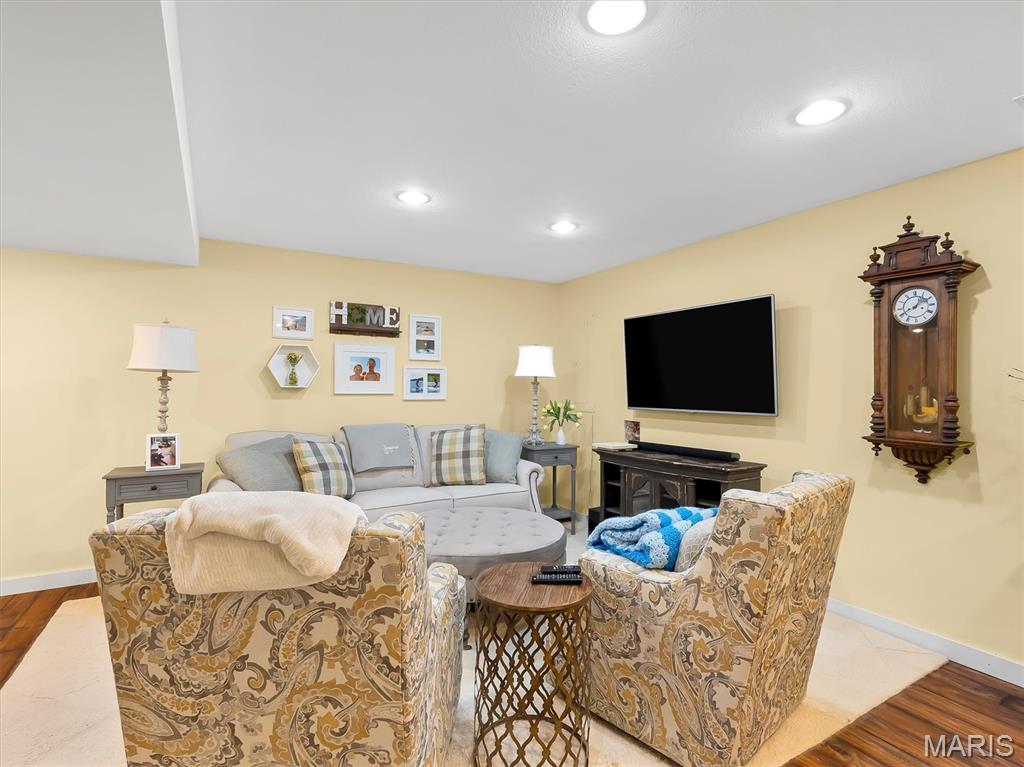 10131 Deer Run Road Bourbon, MO 65441 - Photo 21 of 47