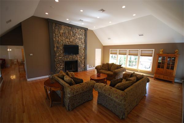114 Flint Farm Road Middleton, MA 01949 - Photo 5 of 26