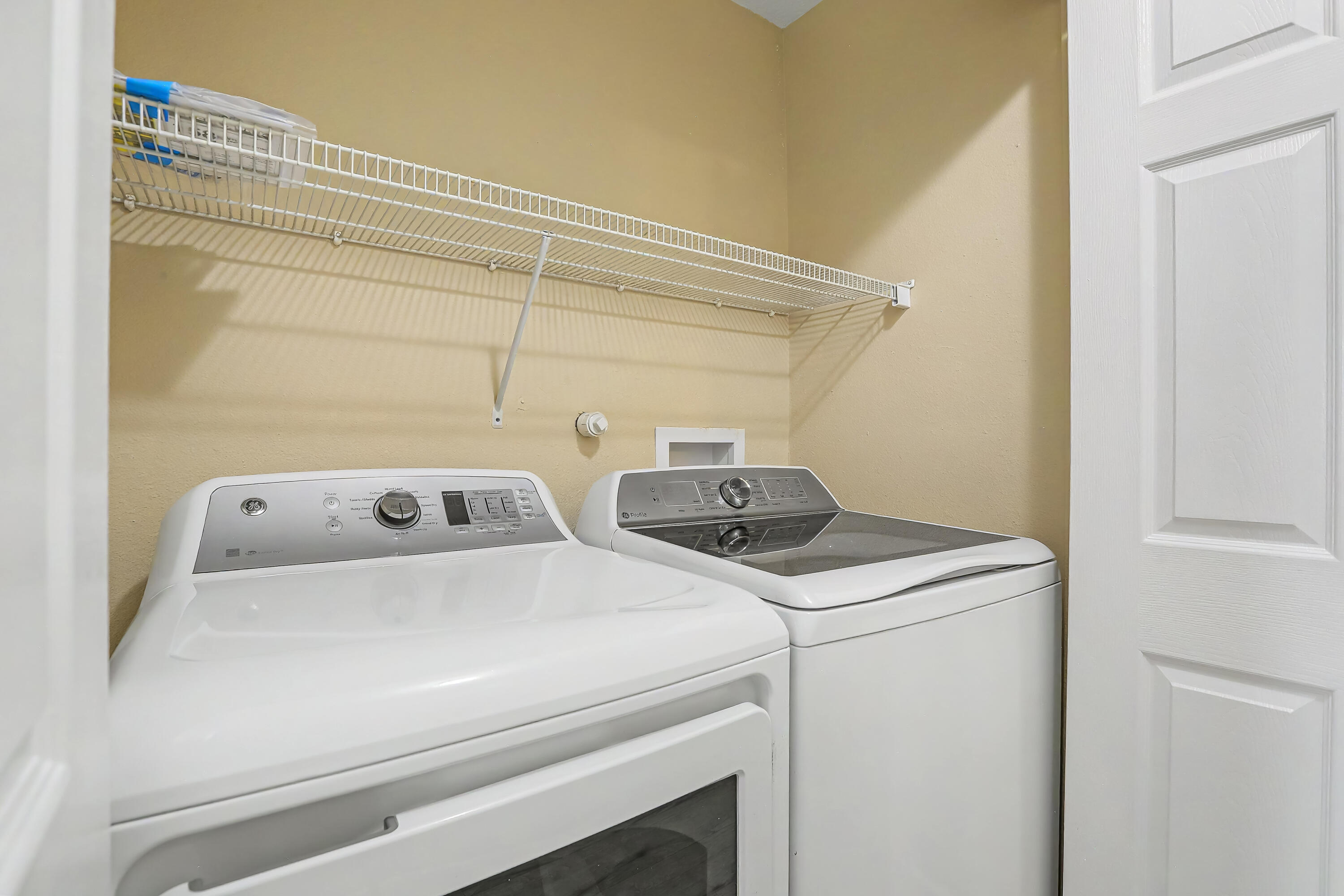 4076 Montreal Loop Northeast Rio Rancho, NM 87144 - Photo 22 of 44 Gallery Image 22