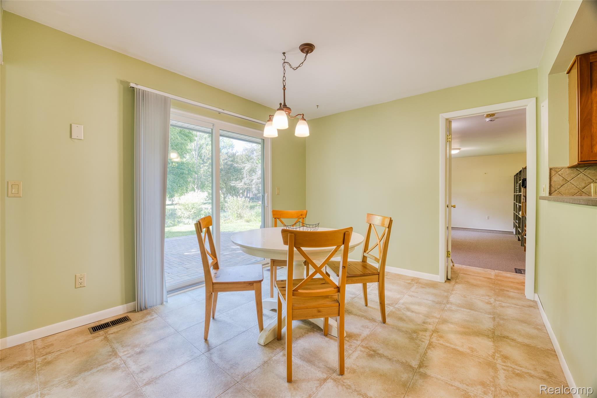 36275 Congress Road Farmington, MI 48335 - Photo 18 of 46 image-17.jpg