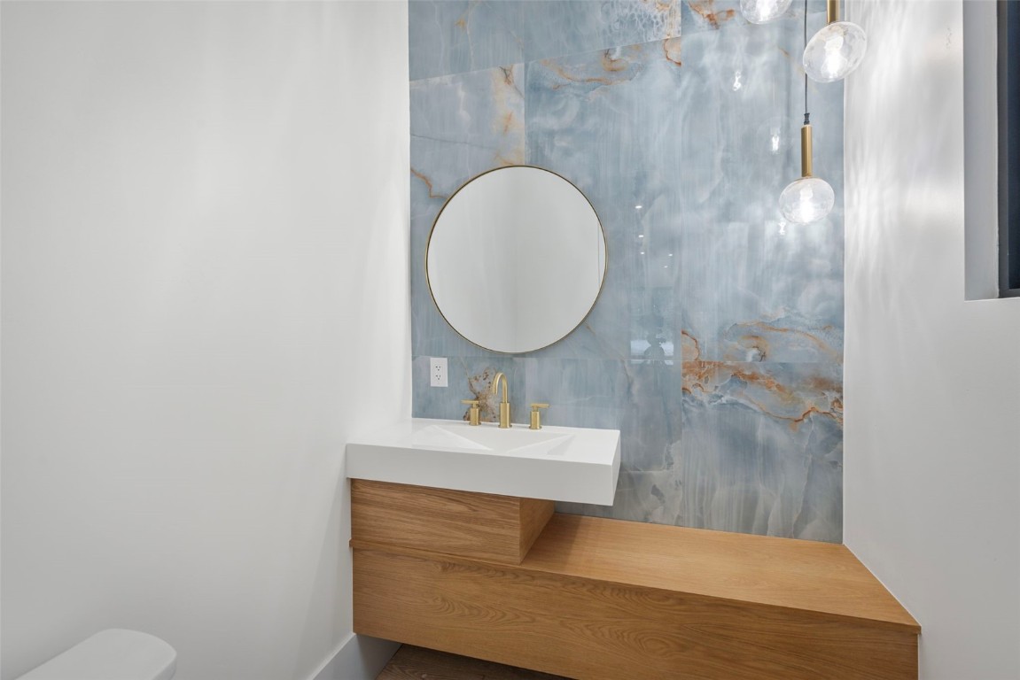 16 Wolf Rock Road Keystone, CO 80435 - Photo 22 of 40 a bathroom with a sink and a mirror