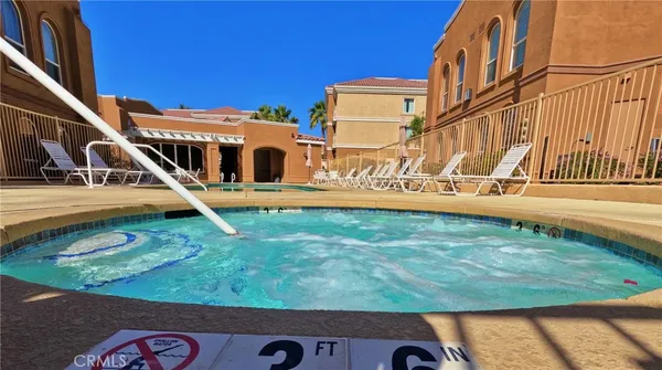 $284,999 | 45245 Seeley 17c Drive, Unit 17C, La Quinta, CA 92253