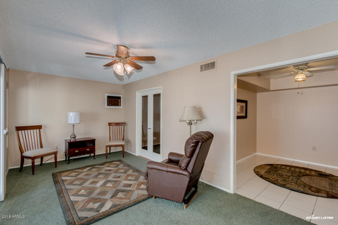 10020 West Royal Oak Road, Unit E Sun City, AZ 85351 - Photo 14 of 31 Arizona Room
