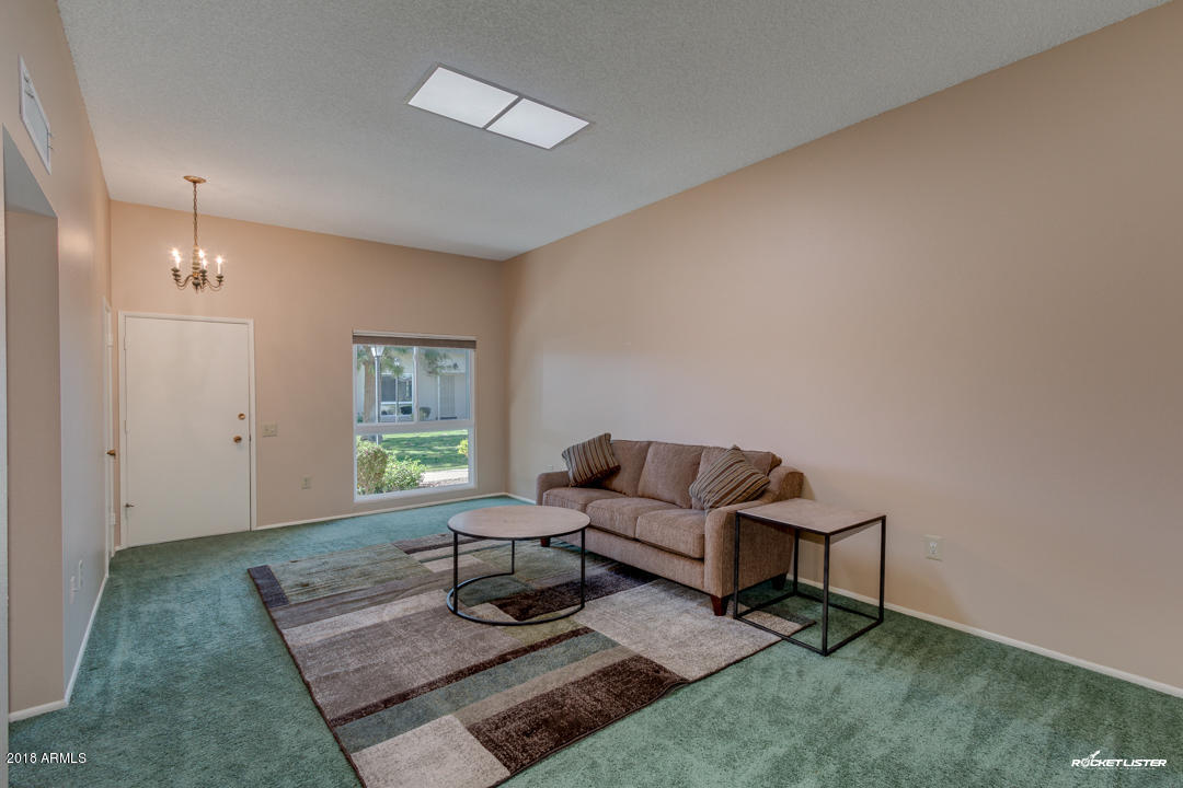 10020 West Royal Oak Road, Unit E Sun City, AZ 85351 - Photo 4 of 31 Living Room