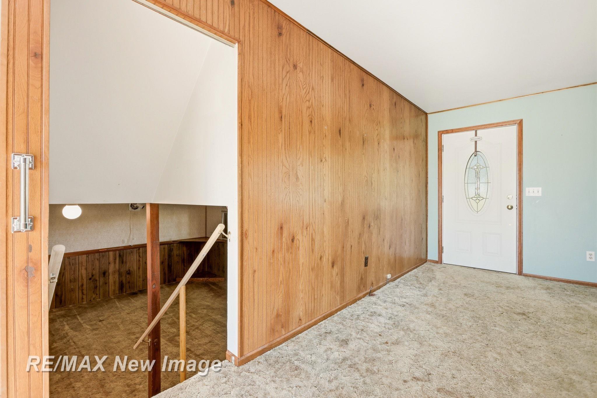 577 South Lincoln Road Bay City, MI 48708 - Photo 25 of 46