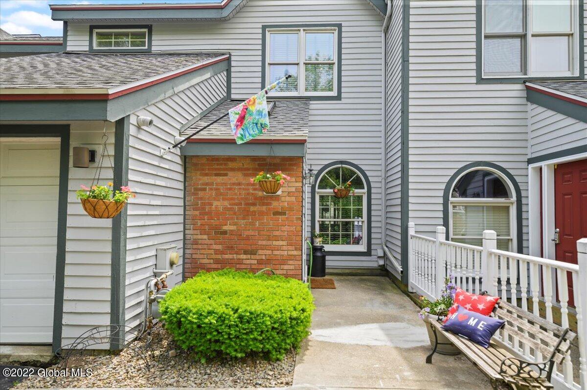 96 Kaydeross Park Road Saratoga Springs, NY 12866 - Photo 26 of 44 23-FJD_8982