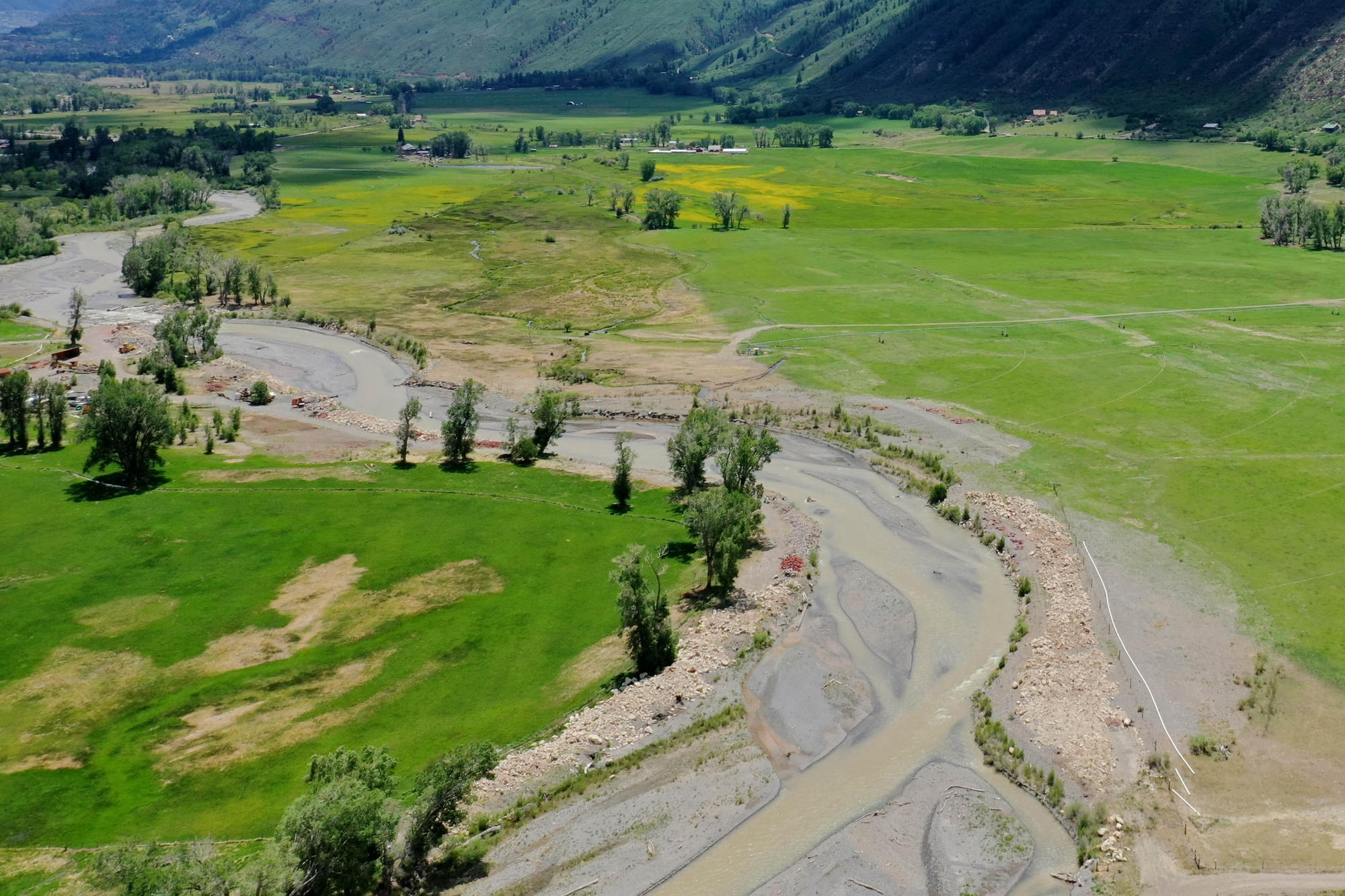 5276 County Road 23 Ridgway, CO 81432 - Photo 15 of 33 a view of a field with an ocean