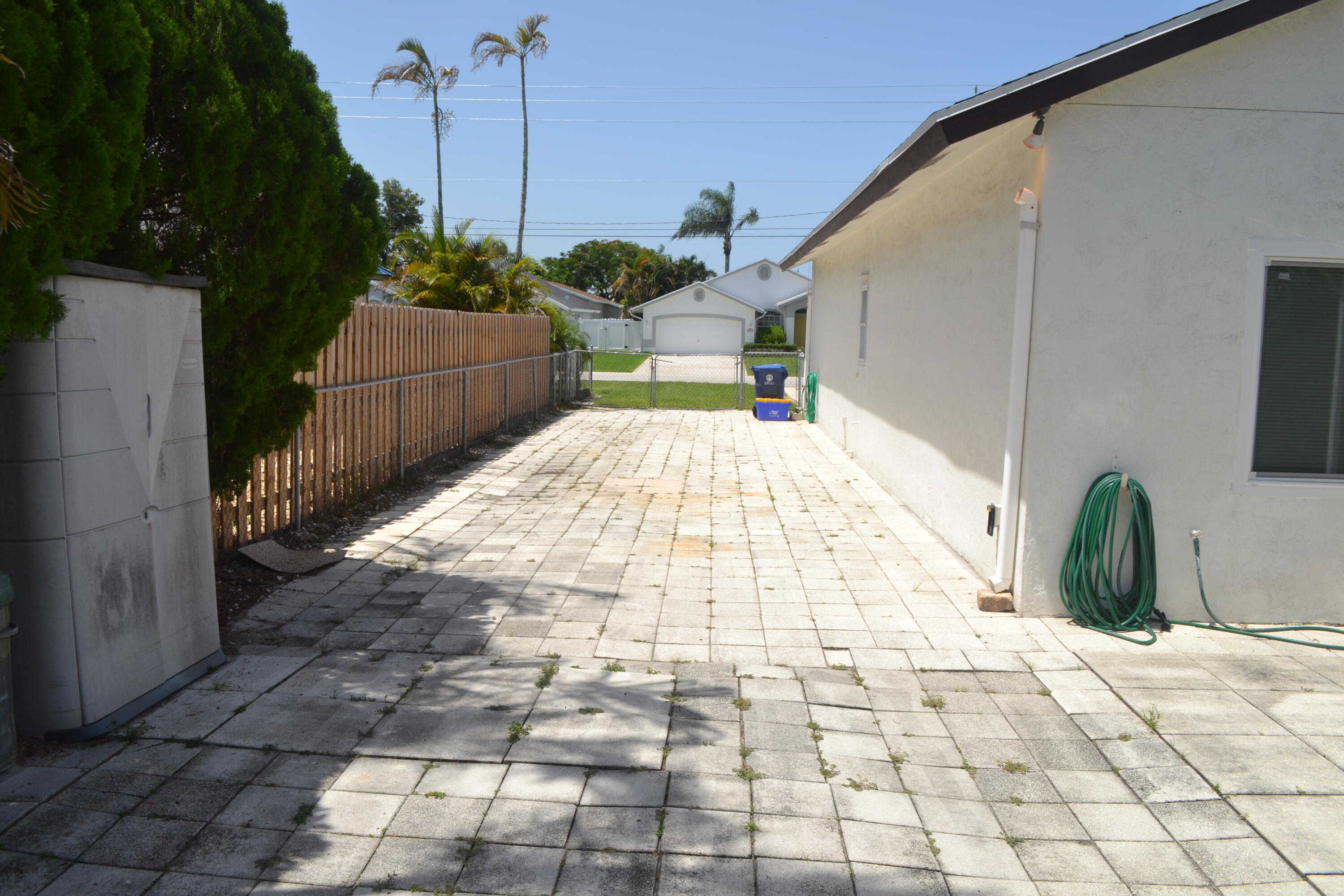 6310 Drake Street Jupiter, FL 33458 - Photo 13 of 17 RV/boat pad