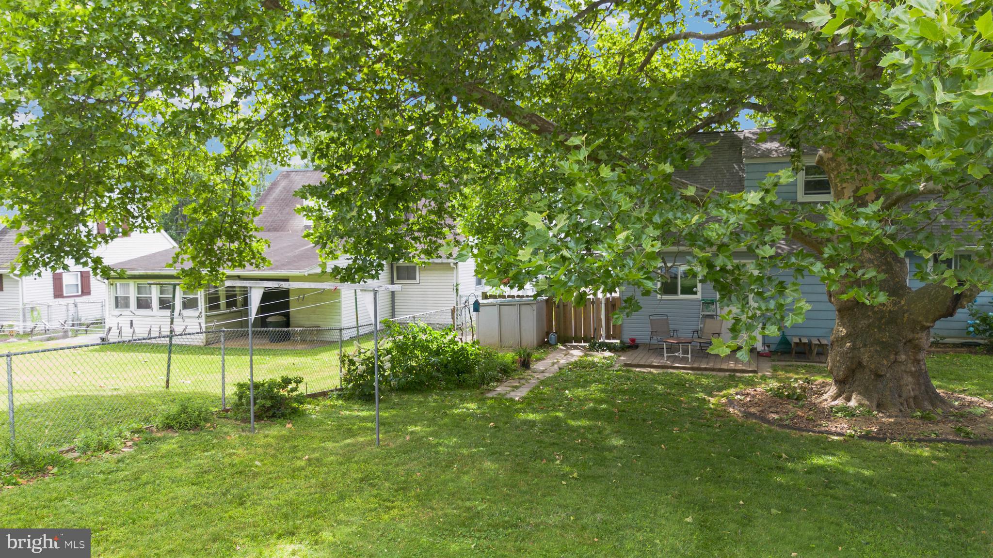 2407 Secane Road Secane, PA 19018 - Photo 13 of 47