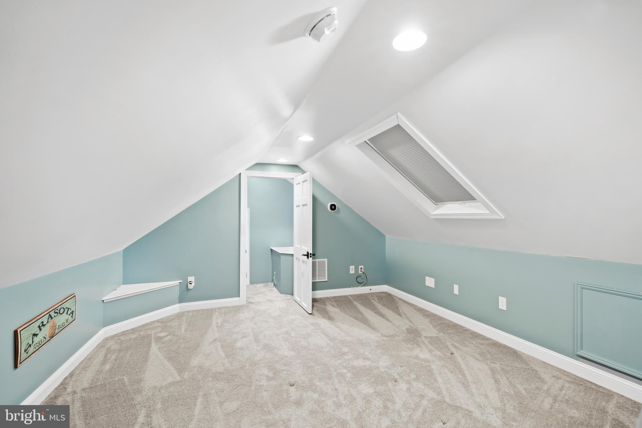 1028 Foss Avenue Drexel Hill, PA 19026 - Photo 37 of 48 a view of a hallway with entryway