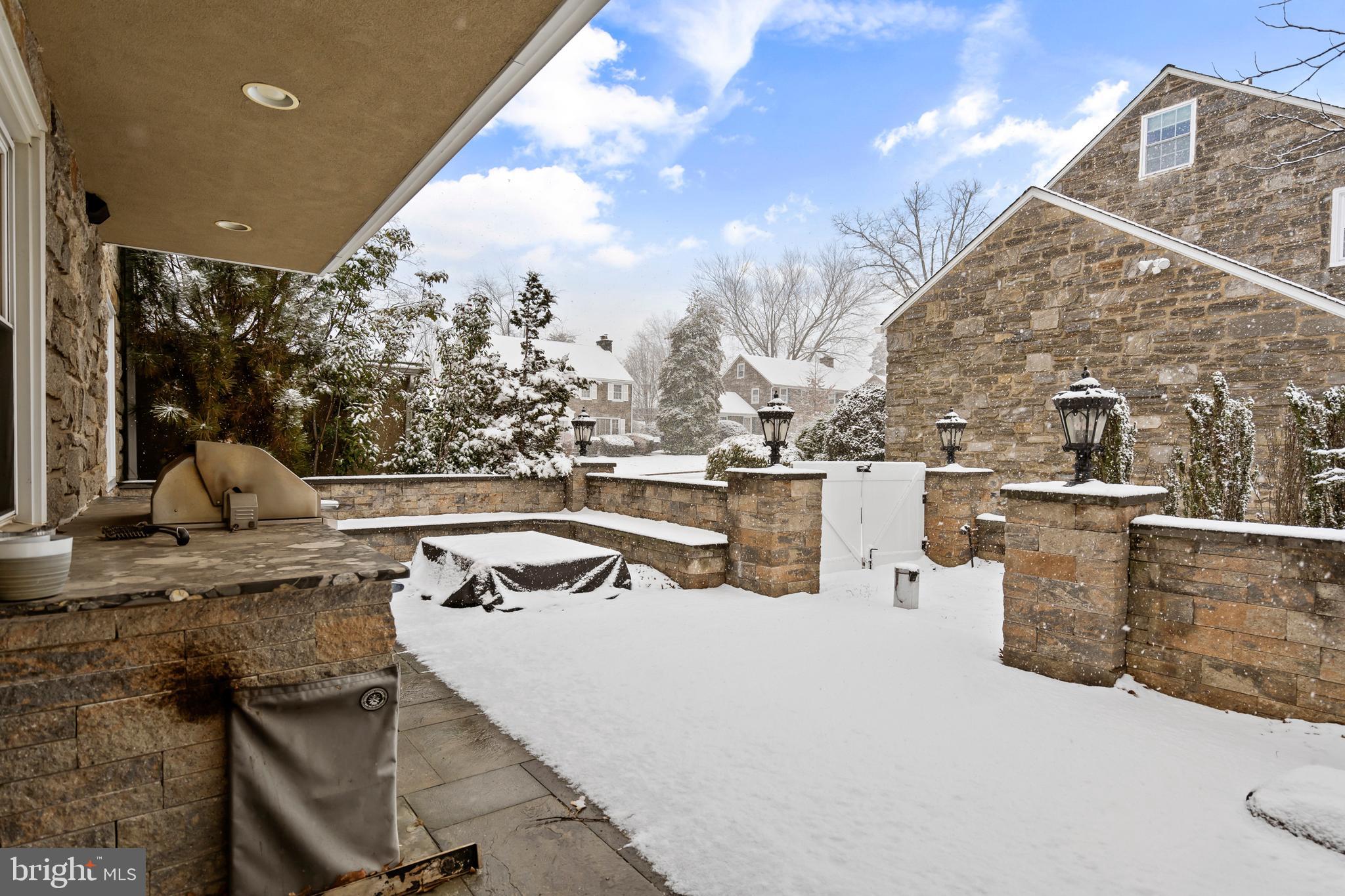1028 Foss Avenue Drexel Hill, PA 19026 - Photo 45 of 48 a view of a chairs and table in the terrace