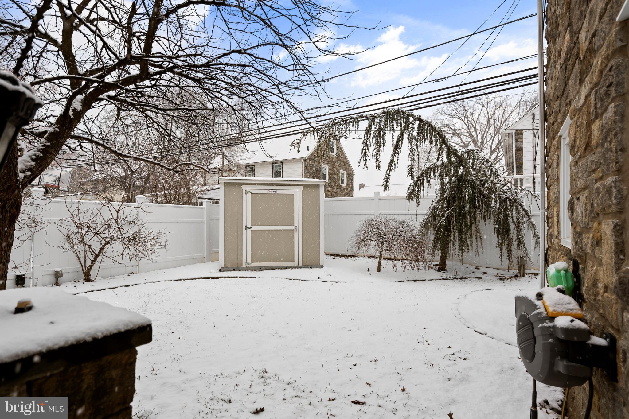 1028 Foss Avenue Drexel Hill, PA 19026 - Photo 46 of 48 a view of roof with a yard