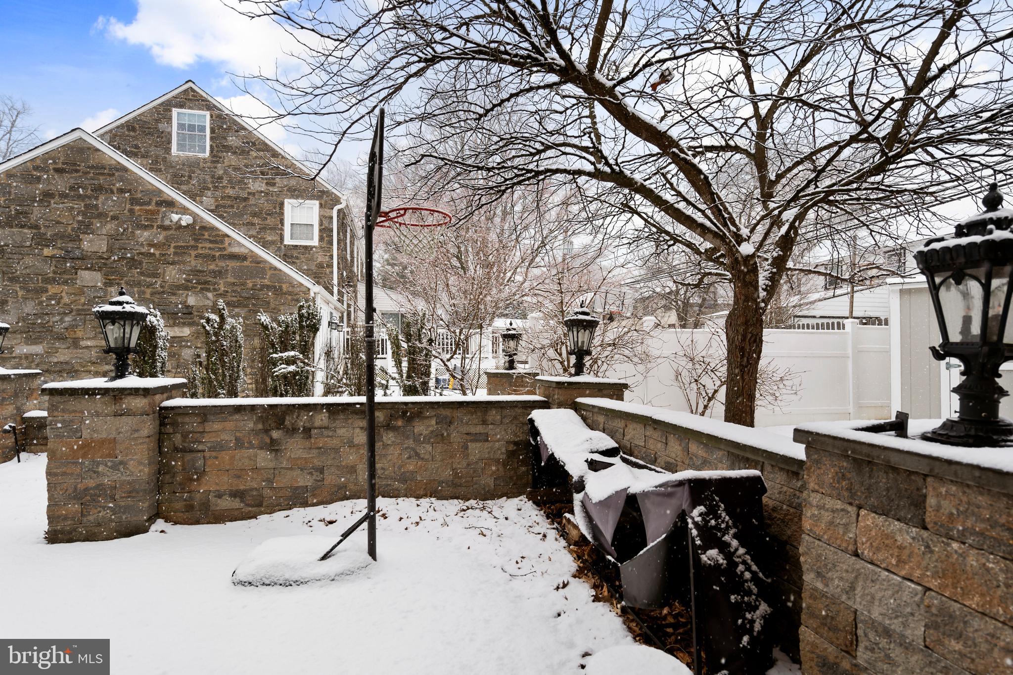 1028 Foss Avenue Drexel Hill, PA 19026 - Photo 47 of 48 a view of outdoor space with seating area