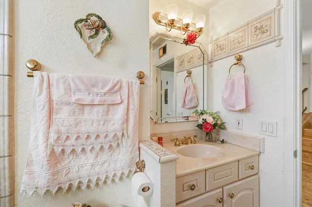 $1,599,999 | 5459 Entrada Cedros, San Jose, CA 95123