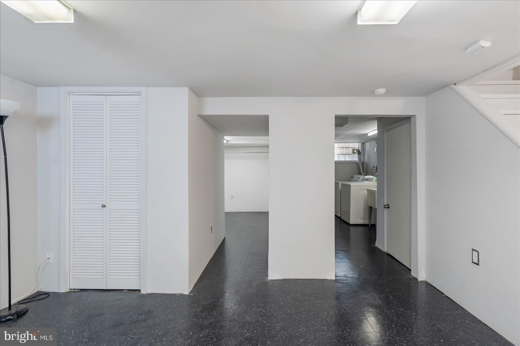 5466 Whitlock Road Baltimore, MD 21229 - Photo 17 of 22