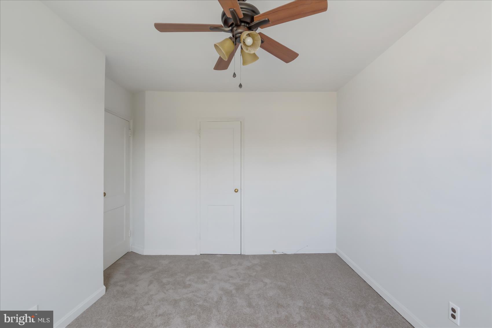 5466 Whitlock Road Baltimore, MD 21229 - Photo 10 of 22