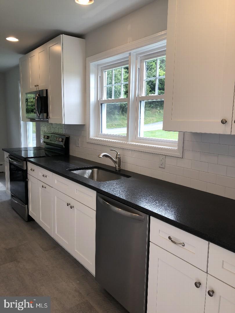 761 Pineland Road Birdsboro, PA 19508 - Photo 27 of 31 Gallery Image 27