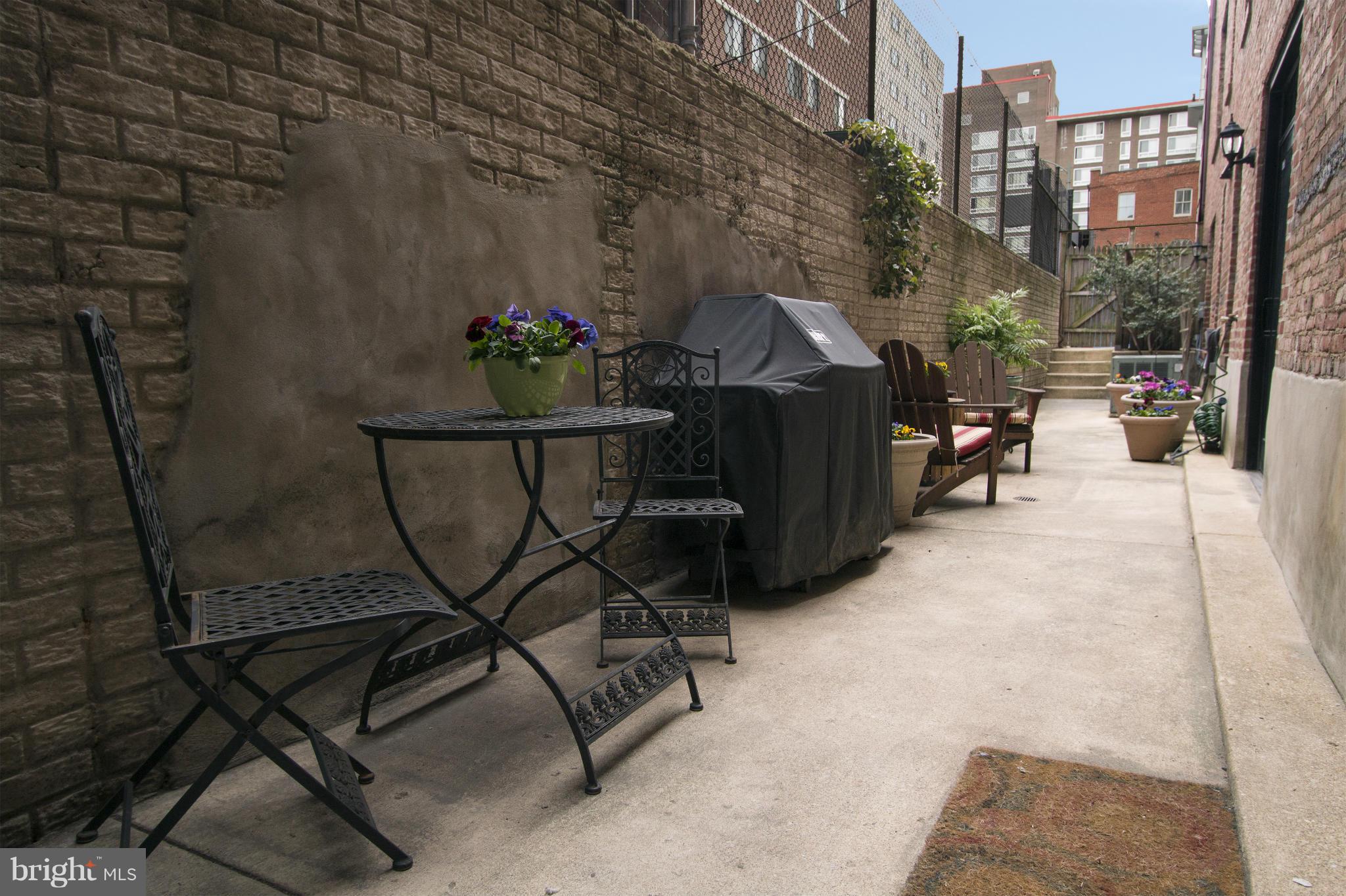 1220 N Street Northwest, Unit 1 Washington, DC 20005 - Photo 19 of 20 Exterior (General)