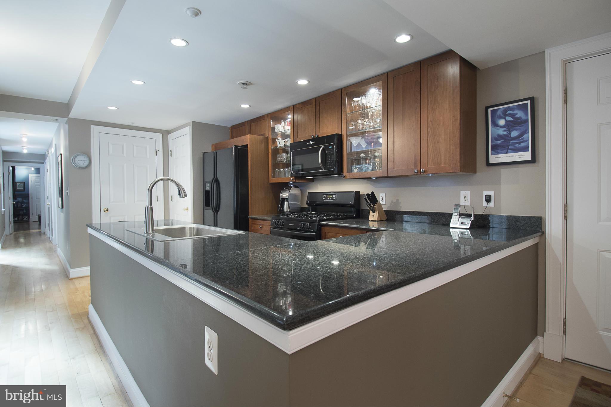 1220 N Street Northwest, Unit 1 Washington, DC 20005 - Photo 7 of 20 Kitchen