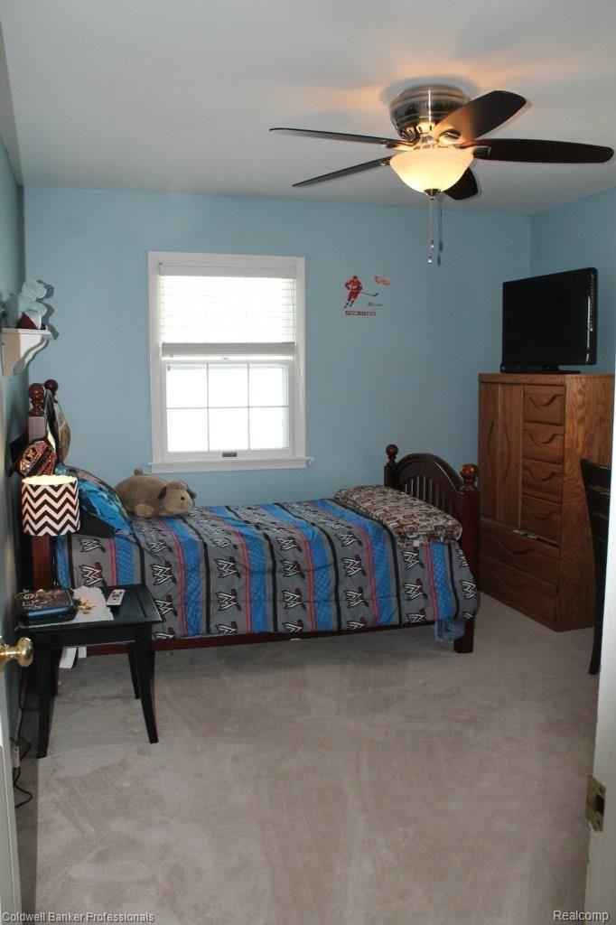 5487 Coldwater Road Flint, MI 48504 - Photo 32 of 34 IMG_2056.jpg