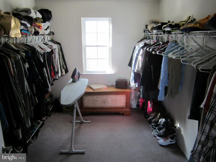 8 Yorktown Road Monmouth Junction, NJ 08852 - Photo 14 of 25 Gallery Image 14