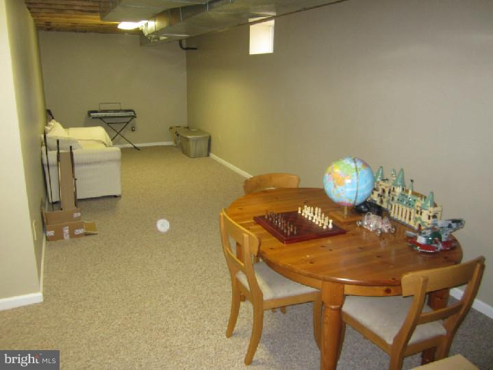 8 Yorktown Road Monmouth Junction, NJ 08852 - Photo 21 of 25 Gallery Image 21