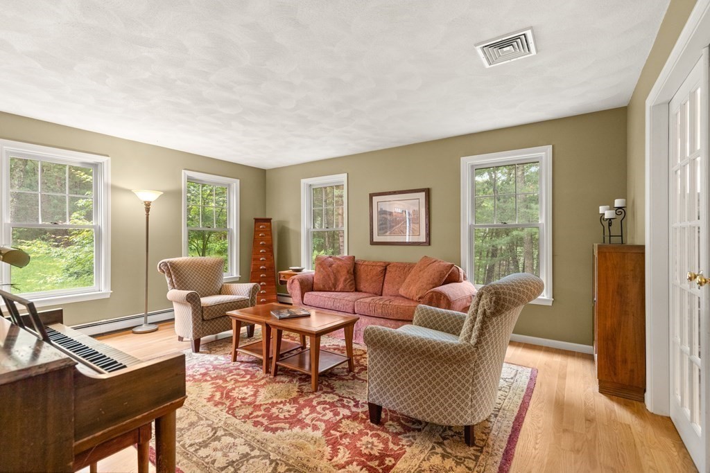 40 A Joseph Smith Way Boxford, MA 01921 - Photo 6 of 41 Gallery Image 6