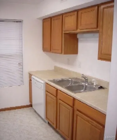 $1,250 | 455 Ponderosa Avenue, Unit G, O'Fallon, IL 62269