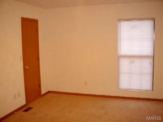 $1,250 | 455 Ponderosa Avenue, Unit G, O'Fallon, IL 62269