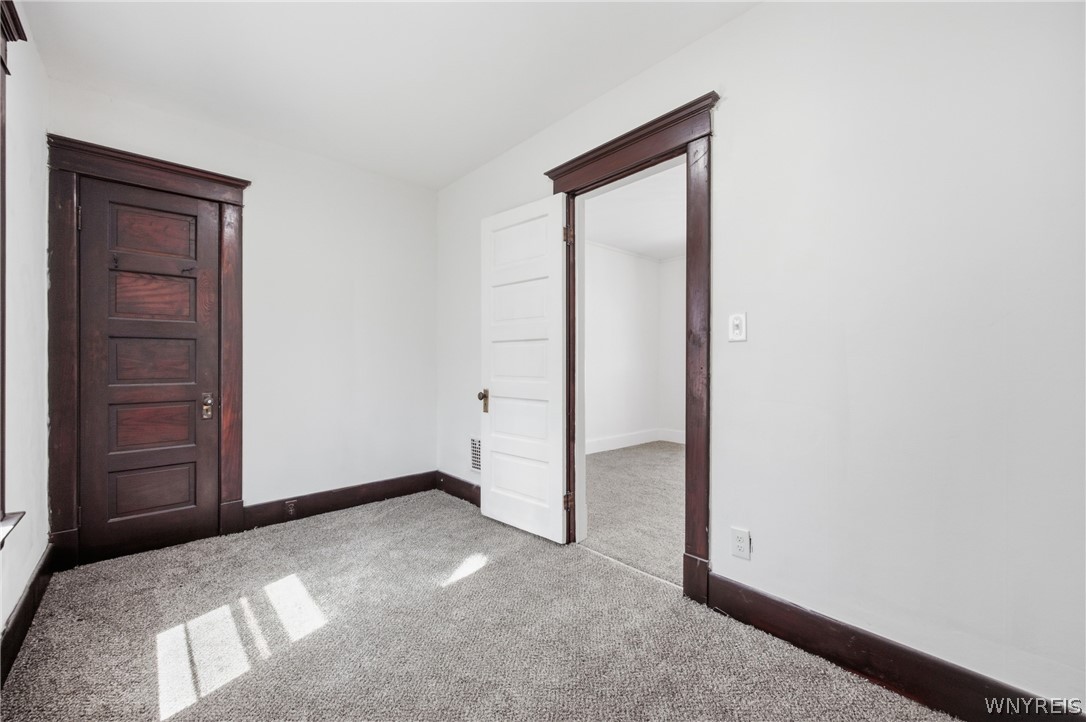 20 Garfield Street Buffalo, NY 14207 - Photo 27 of 40