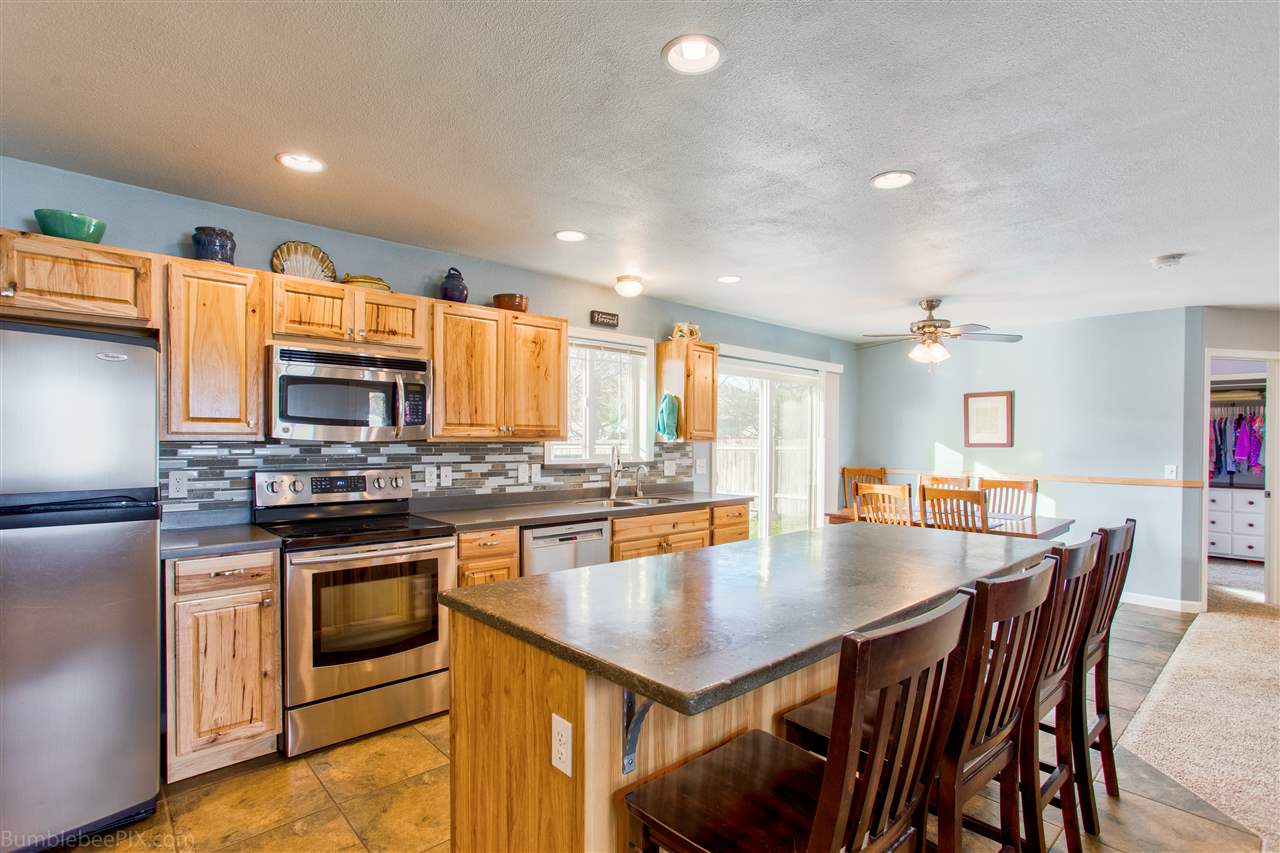 5109 North Darin Road Otis Orchards, WA 99027 - Photo 4 of 20 Gallery Image 4
