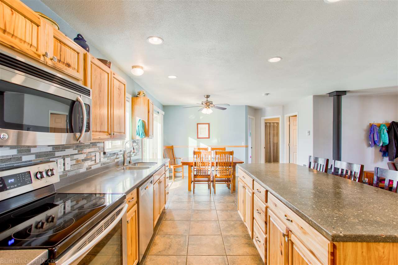 5109 North Darin Road Otis Orchards, WA 99027 - Photo 5 of 20 Gallery Image 5