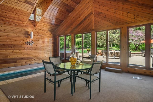 $1,050,000 | 6229 Pine Tree Court, Long Grove, IL 60047