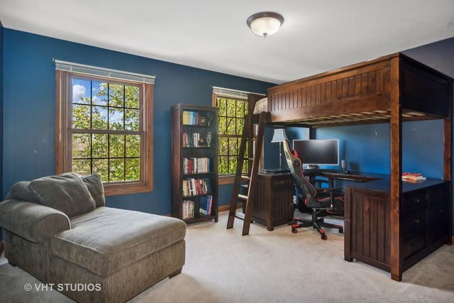 $1,050,000 | 6229 Pine Tree Court, Long Grove, IL 60047