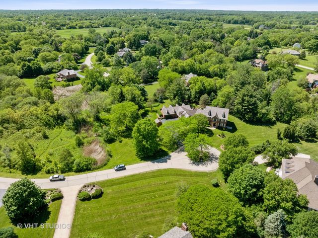 $1,050,000 | 6229 Pine Tree Court, Long Grove, IL 60047