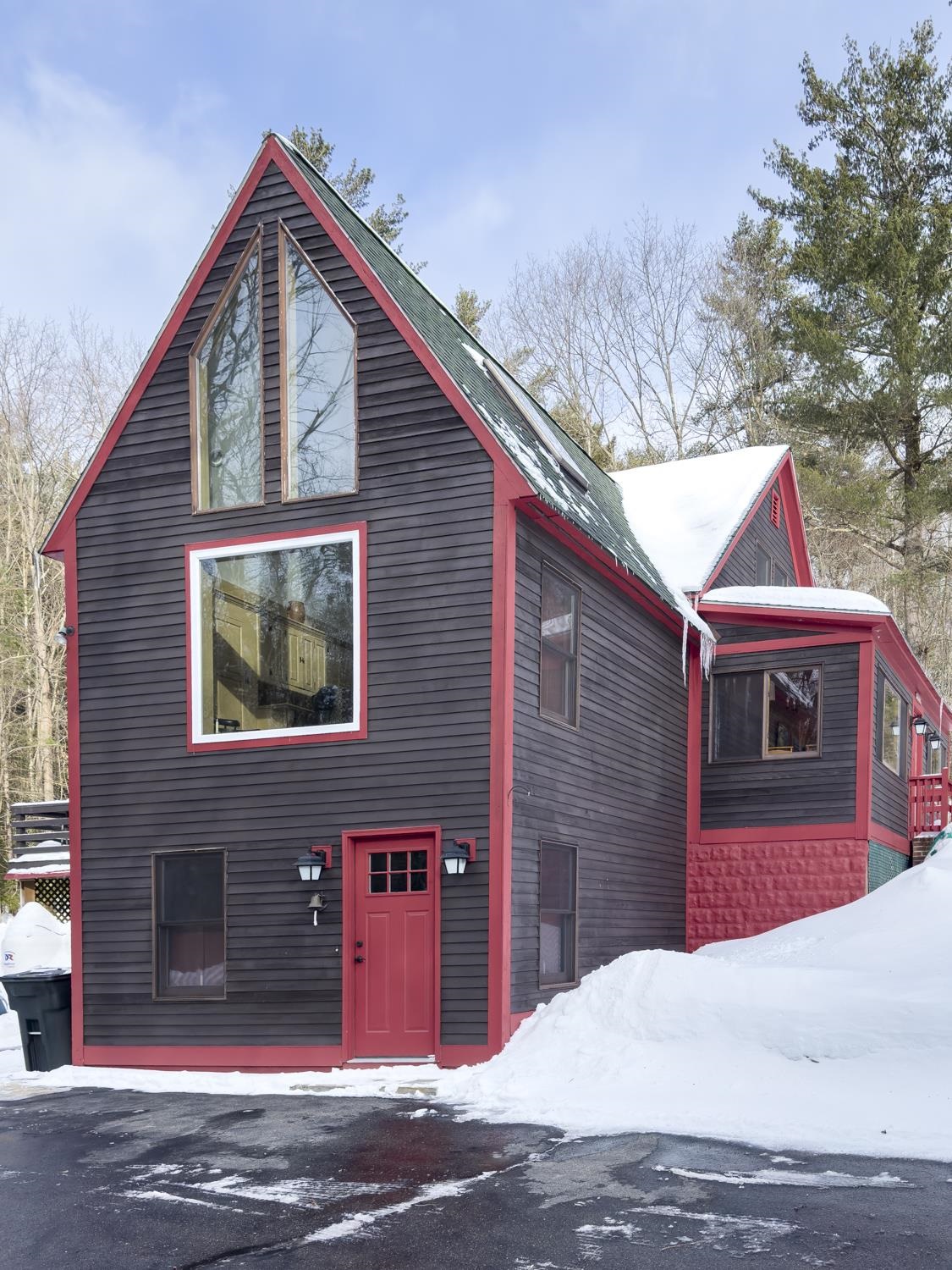 650 Roxbury Road Keene, NH 03431 - Photo 3 of 48