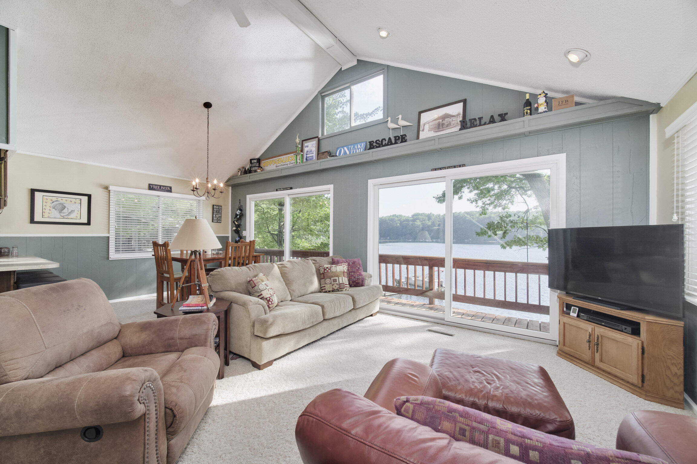 6373 East Trail Ridge Road Fountain, MI 49410 - Photo 15 of 62 LIving Room