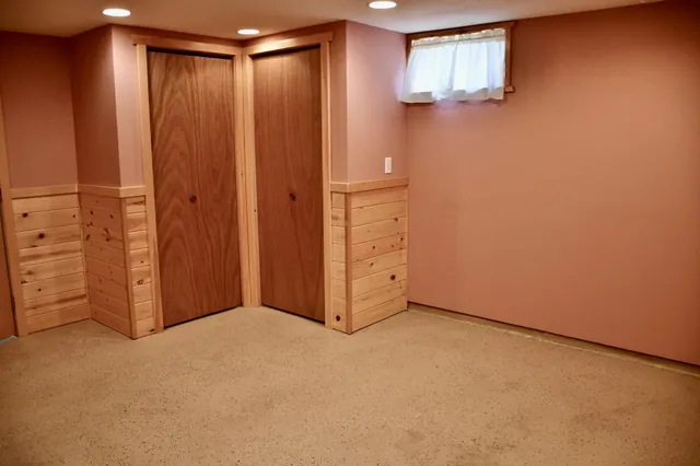 $169,500 | 302 Elm Street, Oklee, MN 56742